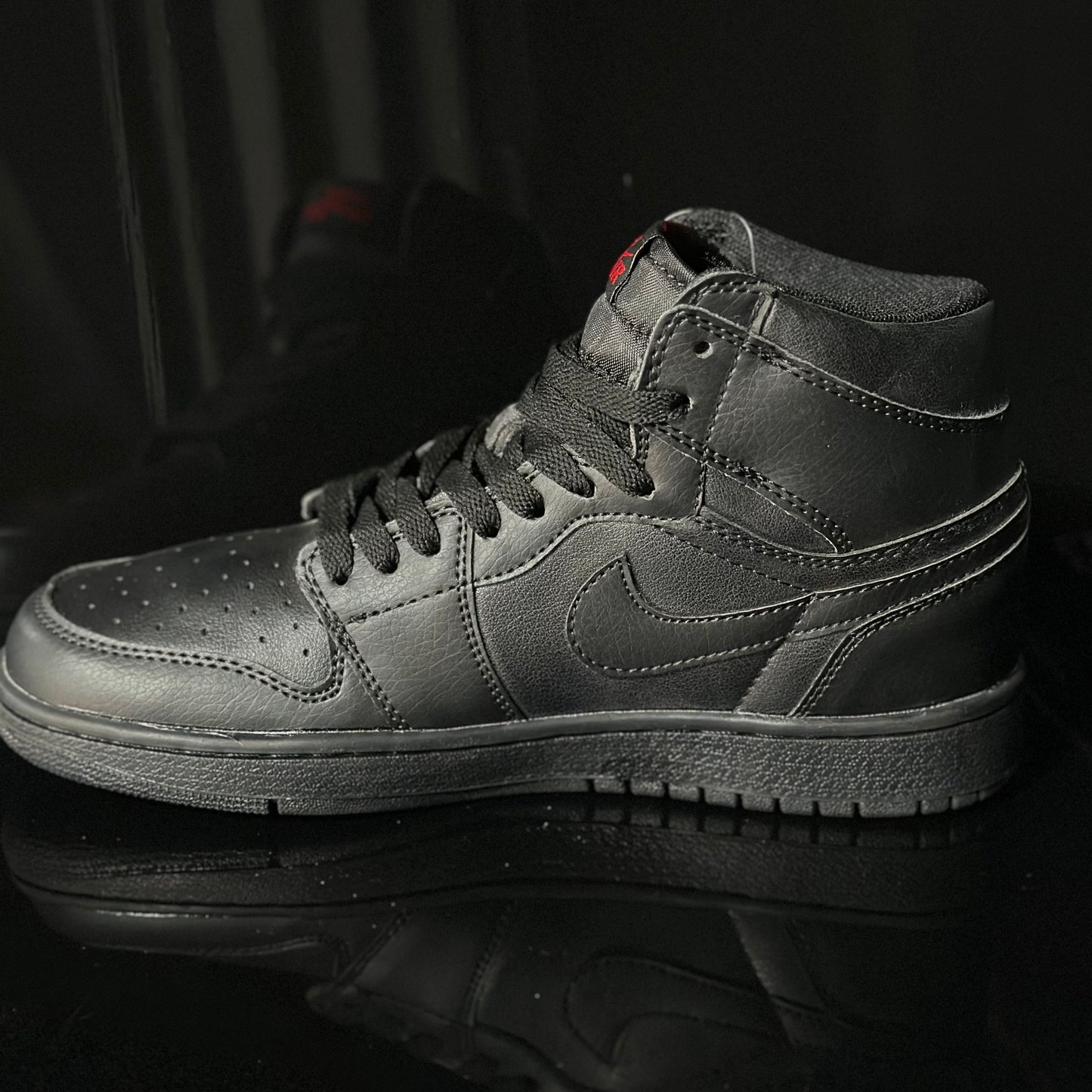 Jordan 1 high negro total