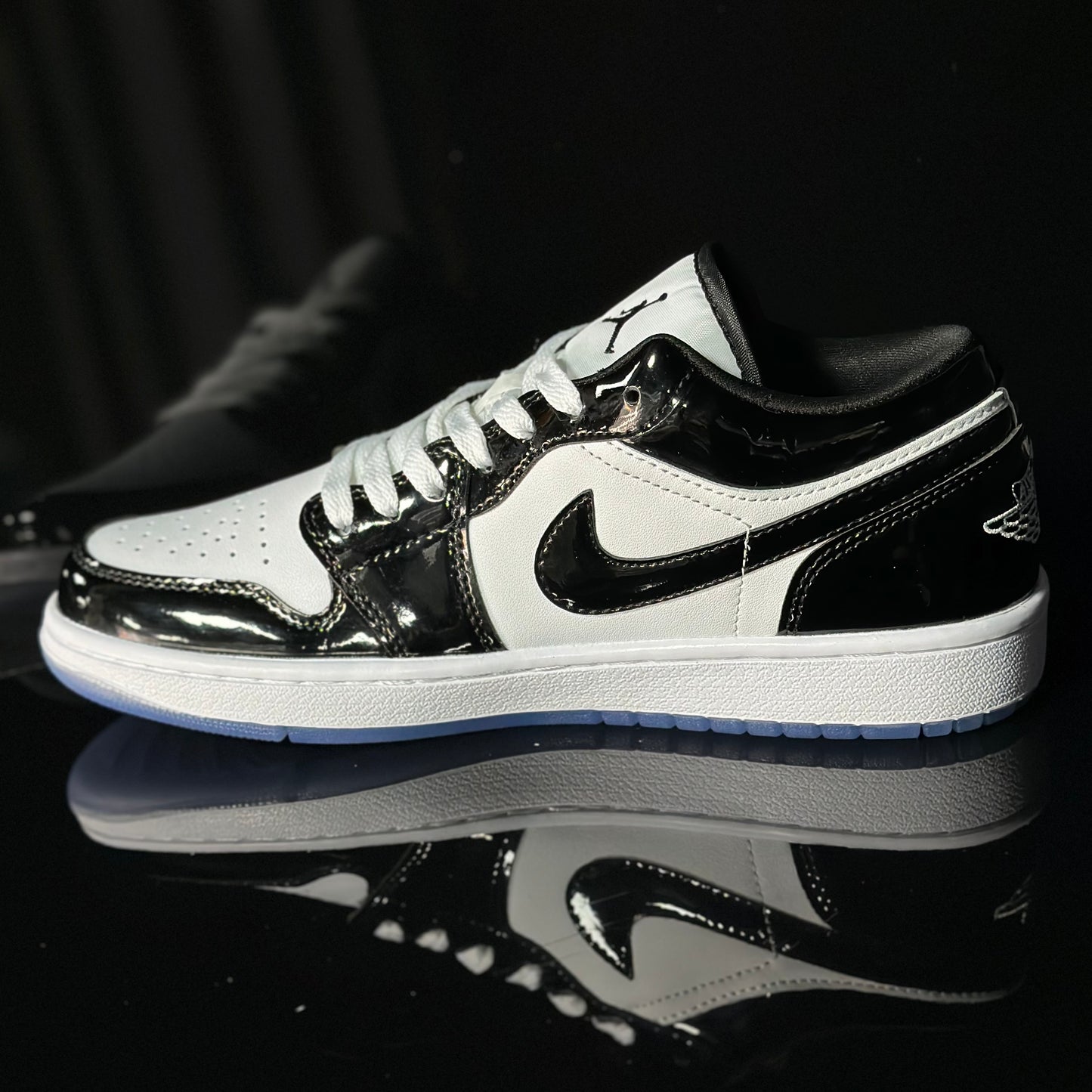 Jordan 1 Low Concord SE