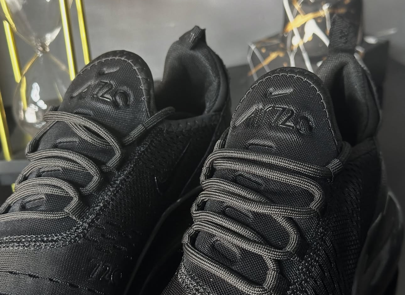 AirMax 720 negro liso