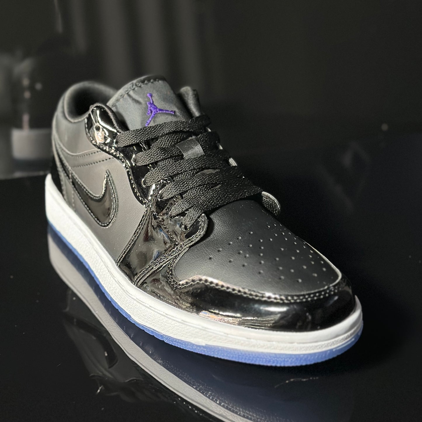 Jordan 1 Low Space Jam