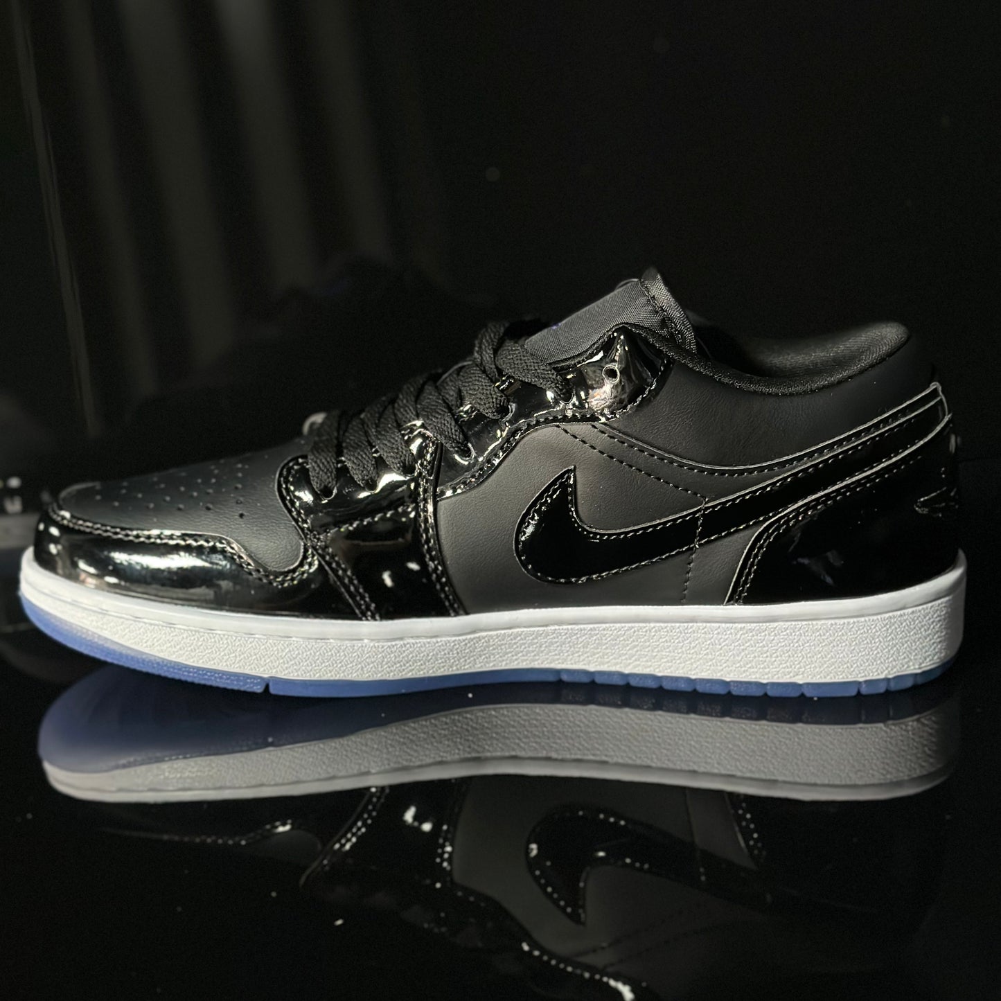 Jordan 1 Low Space Jam