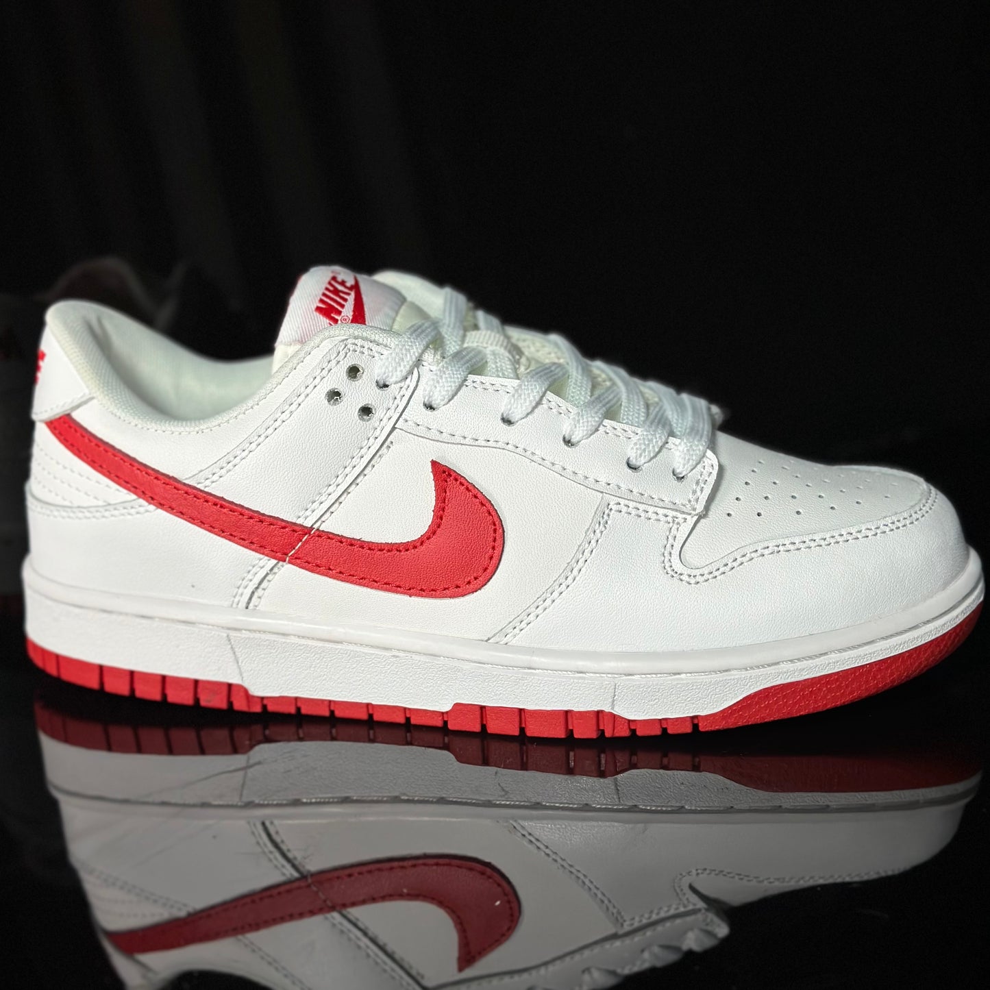 Nike Dunk Varsity Red