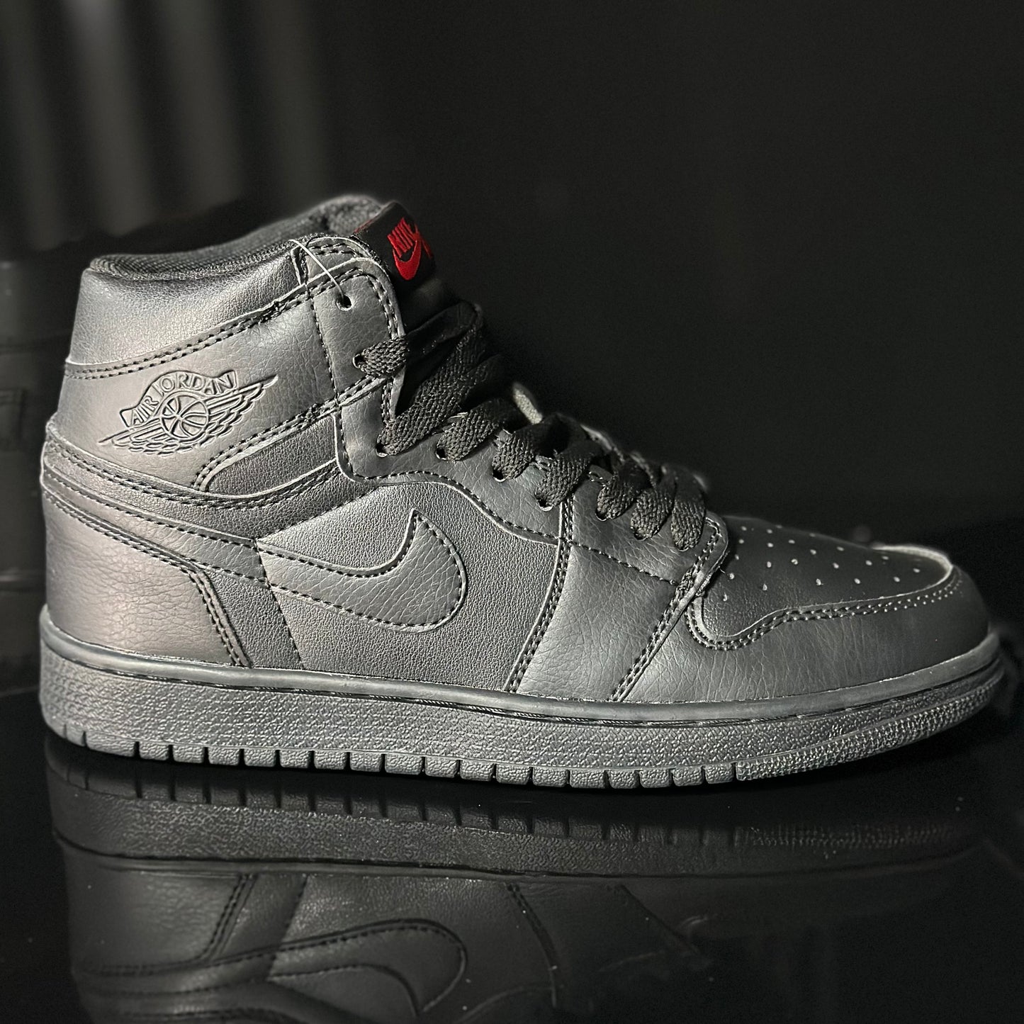 Jordan 1 high negro total