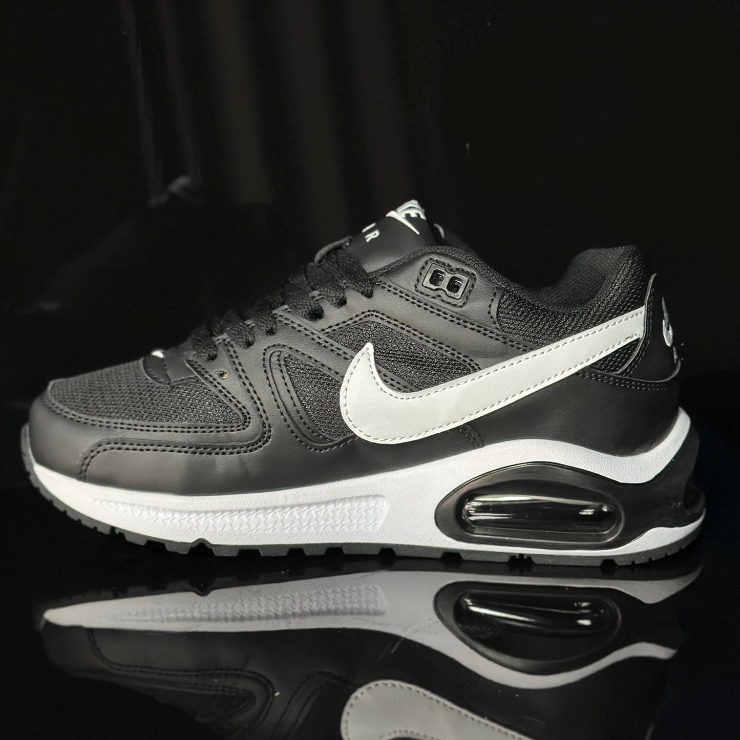 AirMax 90 Command Black/White