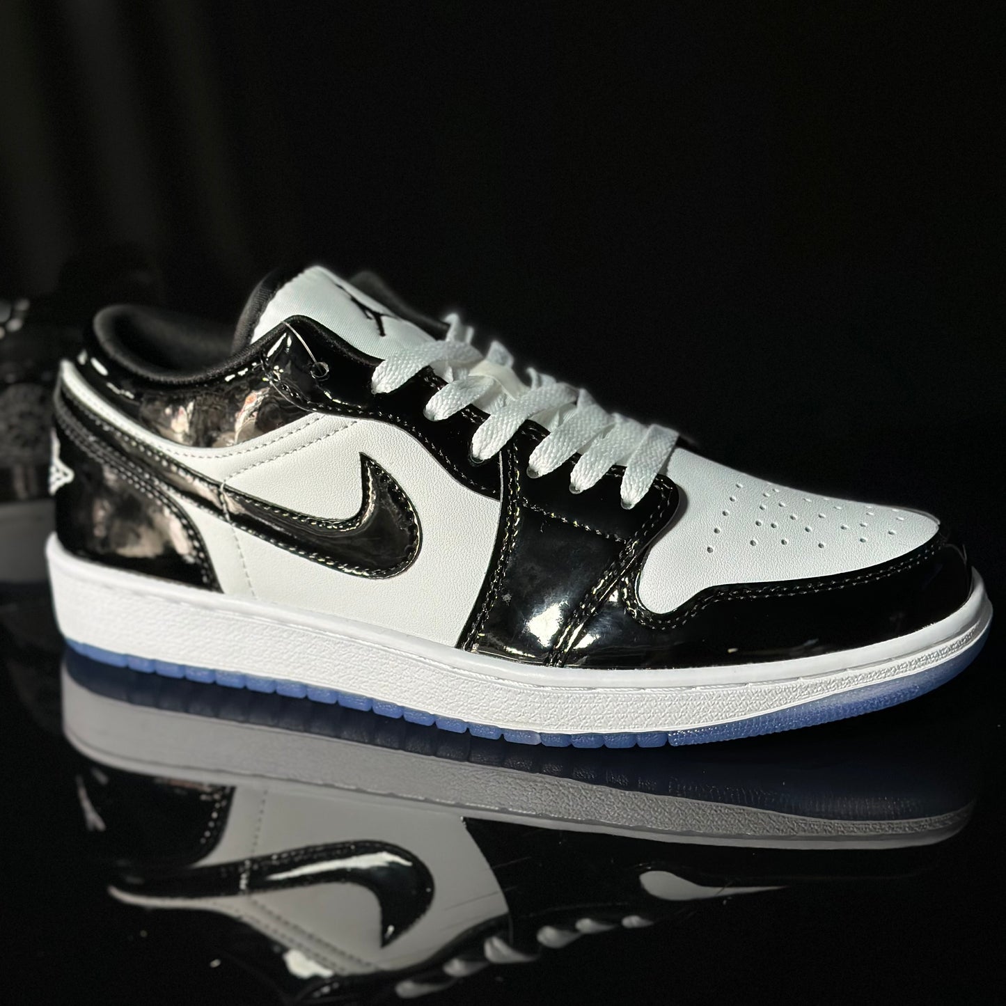 Jordan 1 Low Concord SE