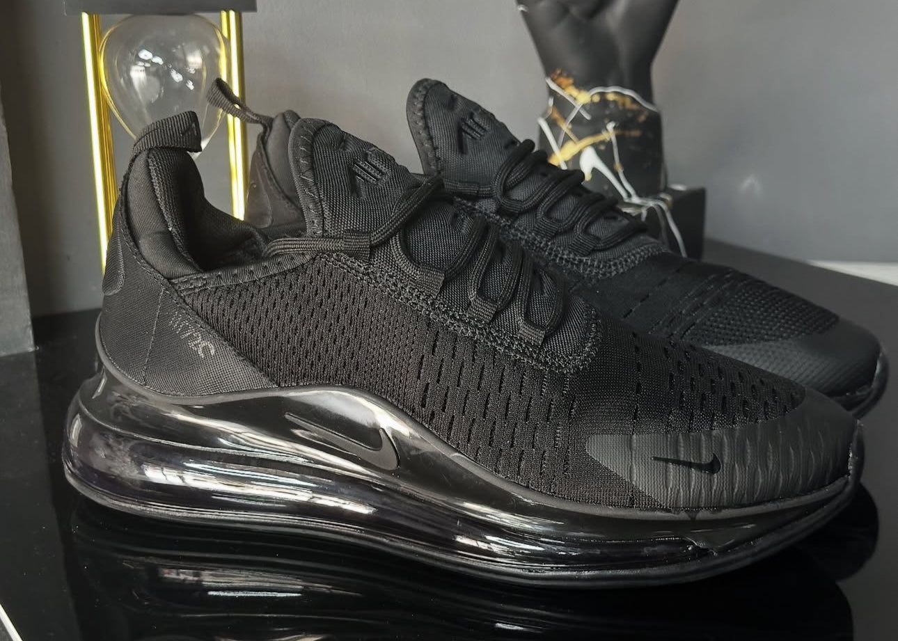 AirMax 720 negro liso