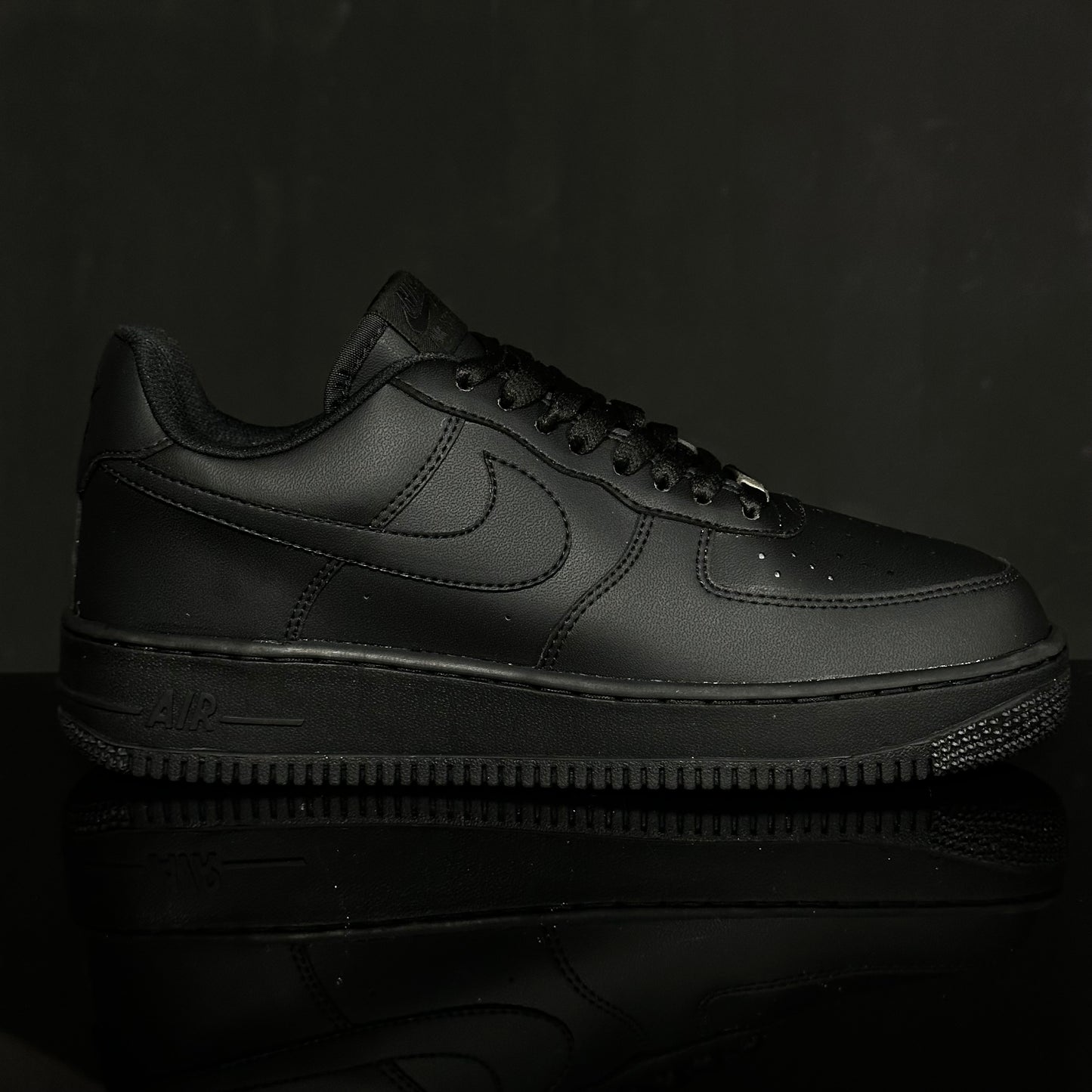Nike AF1 negro total