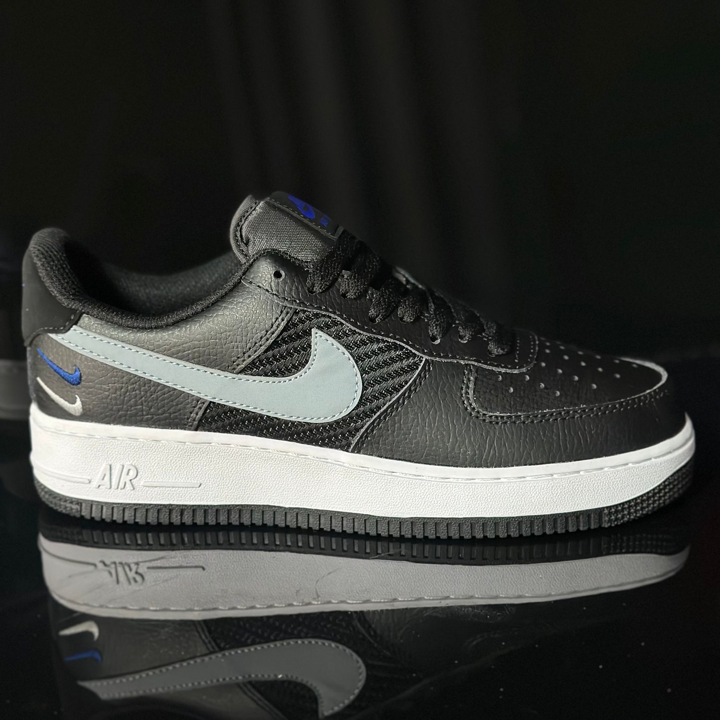 Nike Air force 1 triple swoosh black grey
