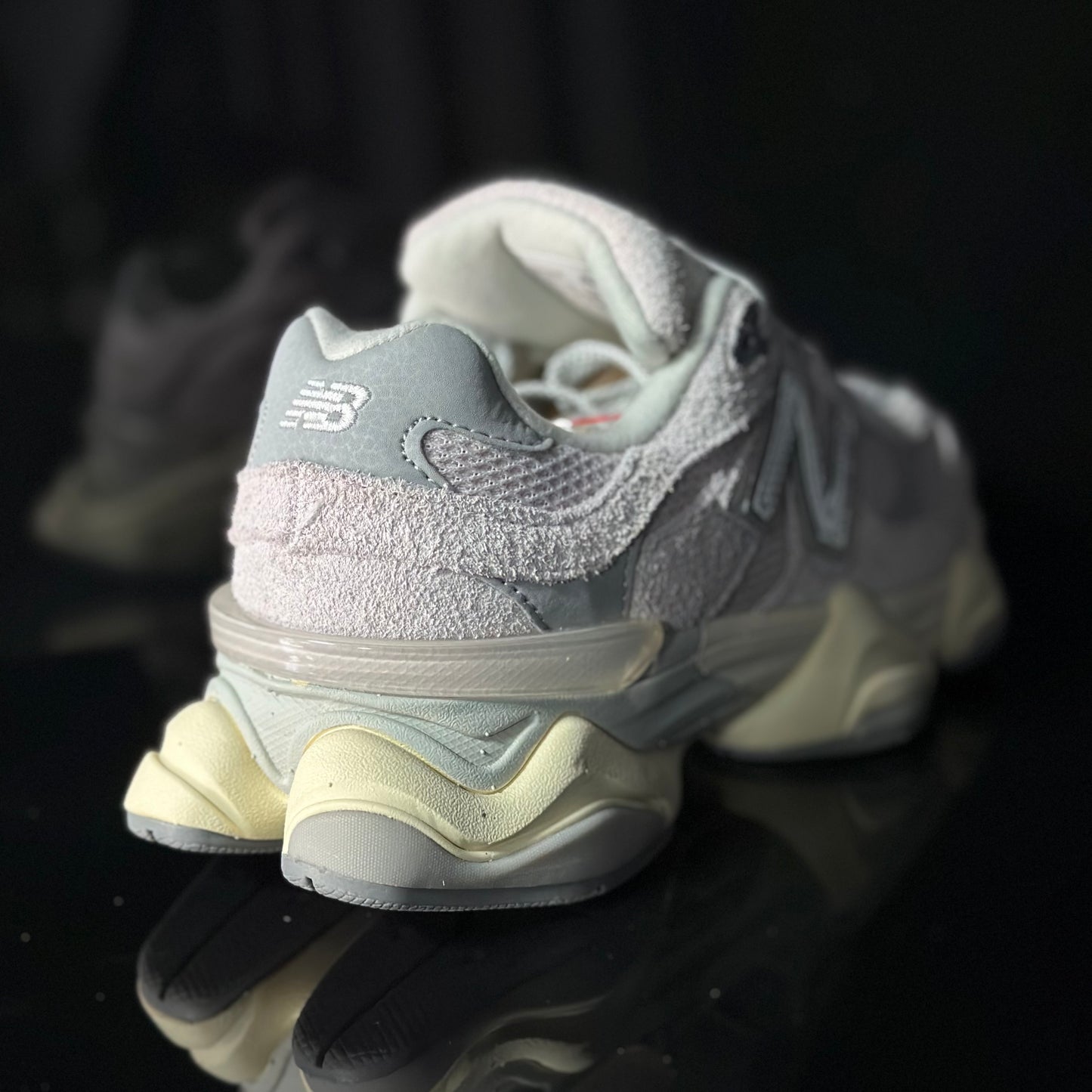 NewBalance 9060 Rosa Pastel