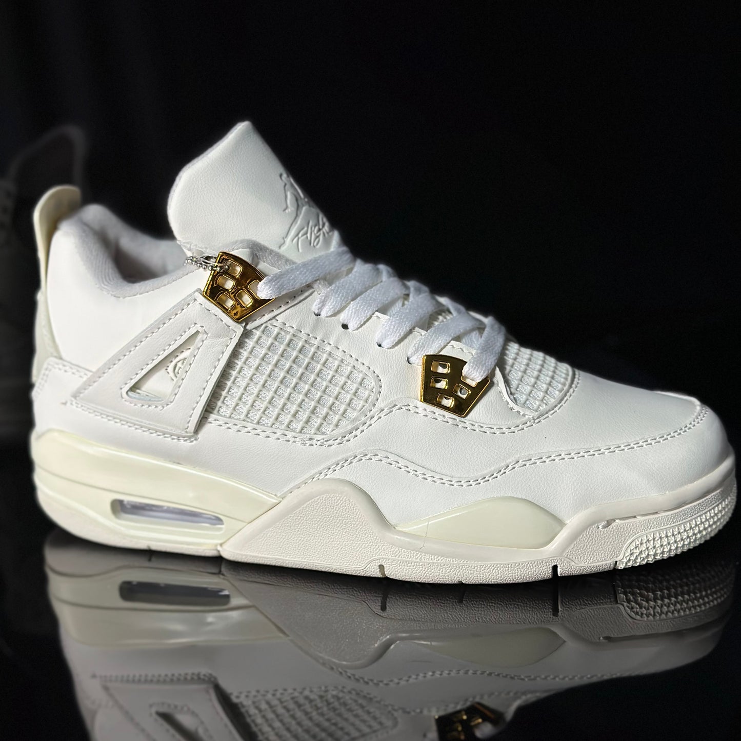 Jordan 4 Metallic Gold