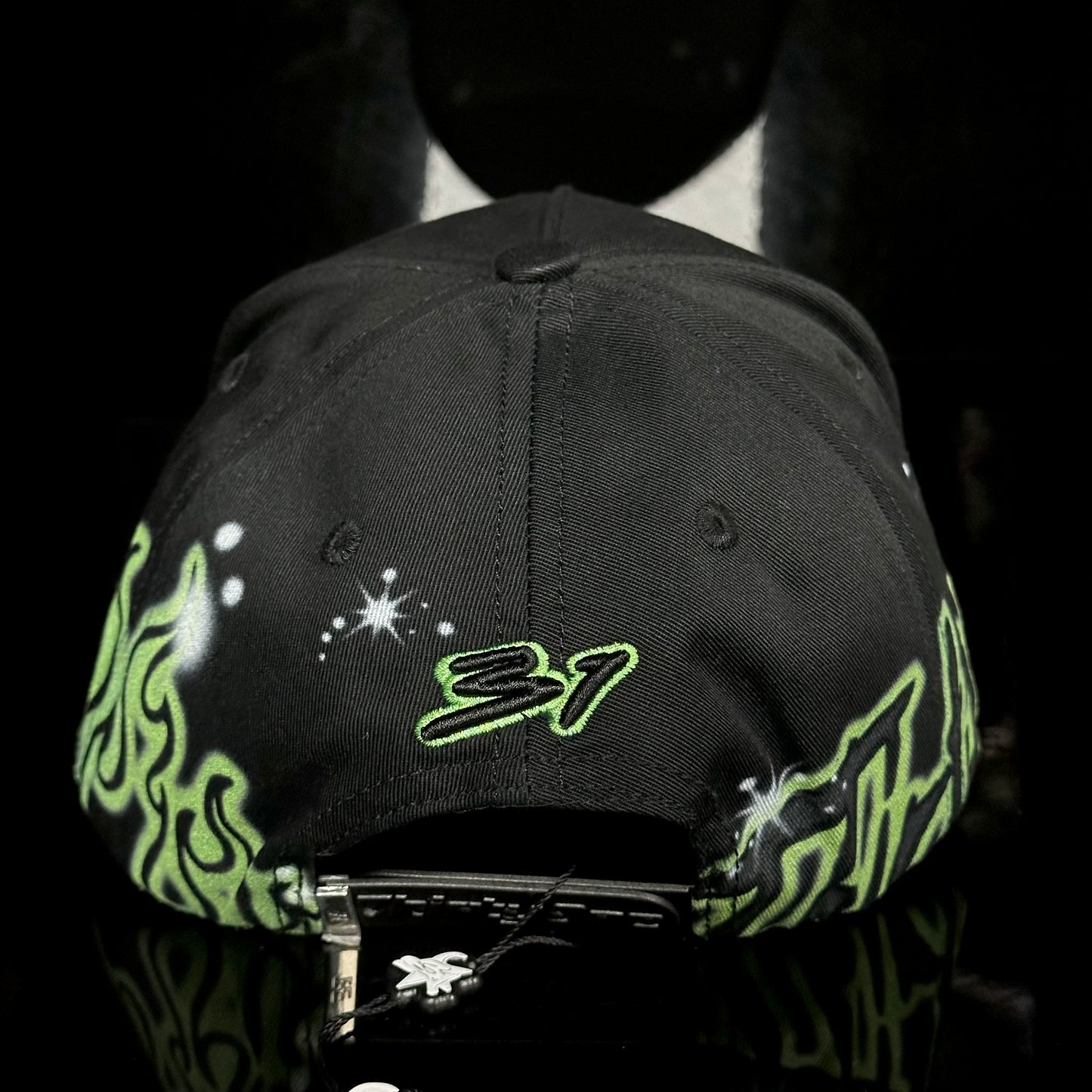 31 Hats Graffiti G5