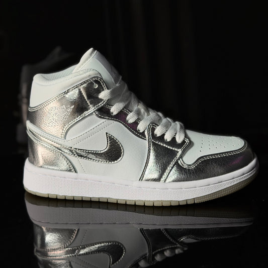 Jordan 1 mid blanco / plateado